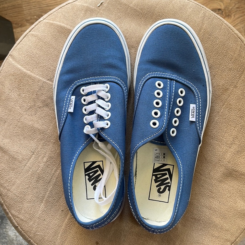 Blue vans women’s 8